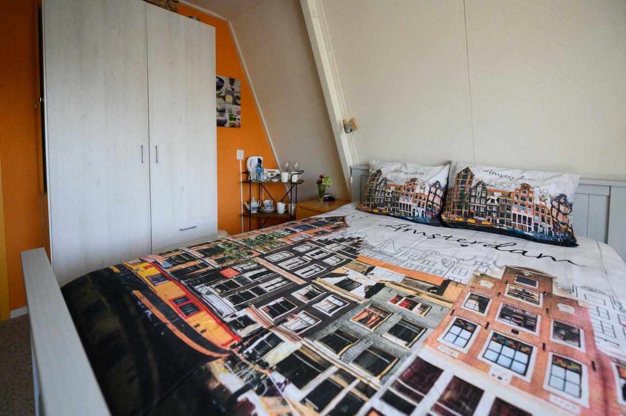 Bed And Breakfast Ineke En John Hoofddorp Exterior foto